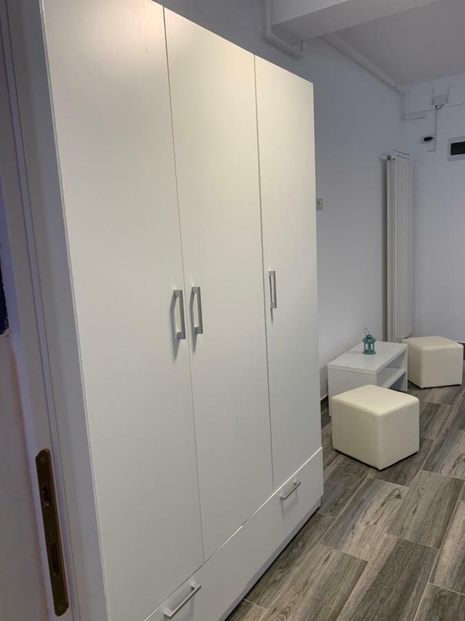 Garsoniera De La Mare Appartement Năvodari Buitenkant foto